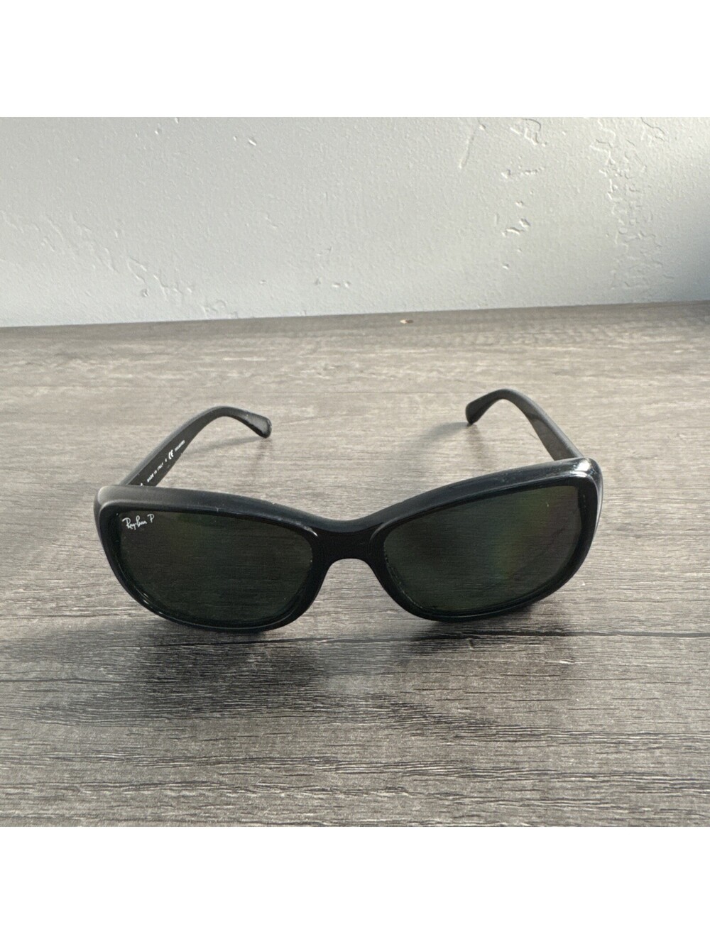 RAY-BAN Sunglasses RB4174 601/77 FRAMES ONLY Italy Womens Black Polished